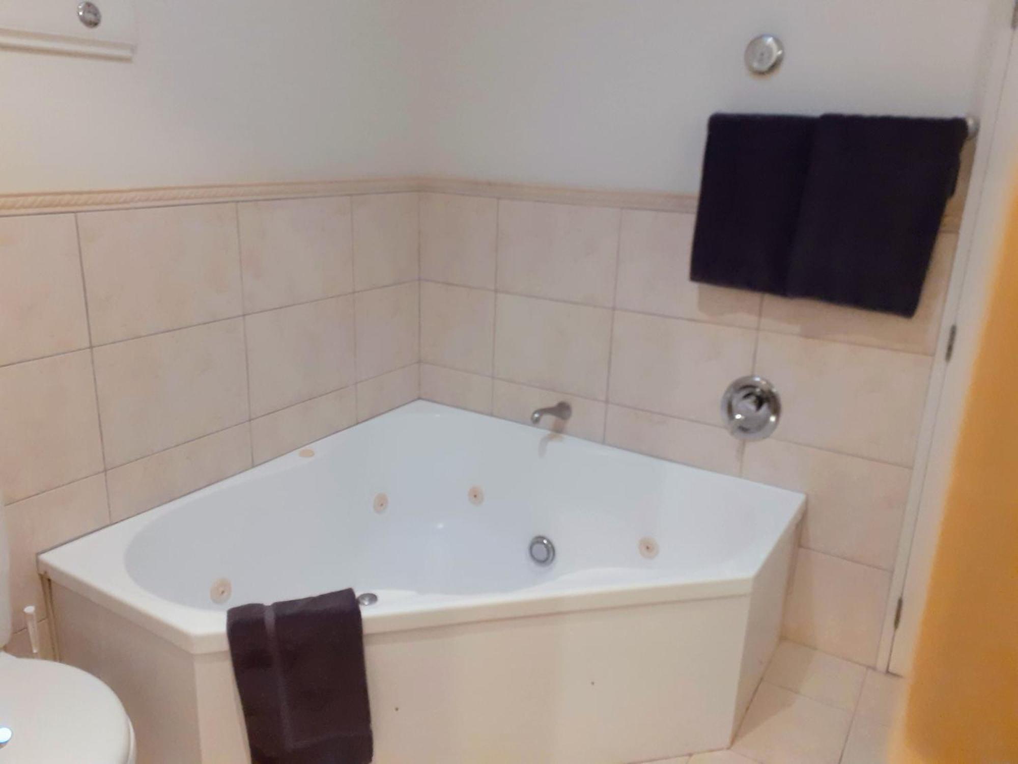 Apartment Fourteen Таупо Екстериор снимка